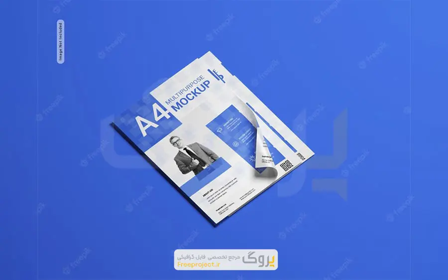 موکاپ کاتالوگ چند برگ A4